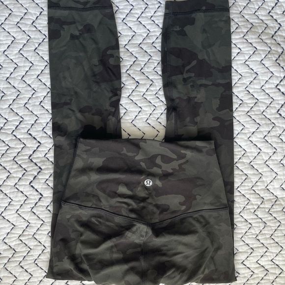 lululemon athletica Pants - lululemon Align Crop Leggings 21”